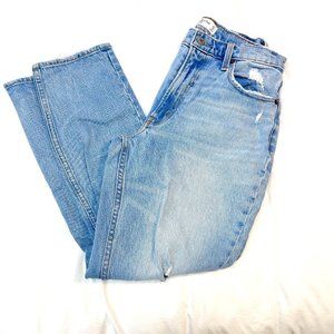 Abercrombie & Fitch Mom High Rise Distressed Ripped Knees Light Wash Jeans 27